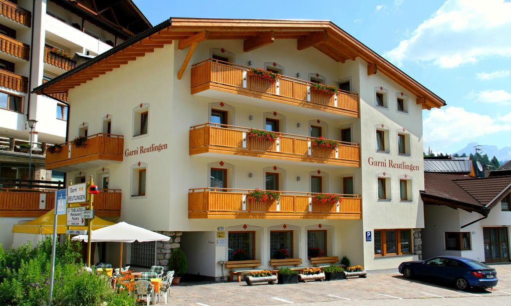 Garni Reutlingen Hotell Colfosco Exteriör bild